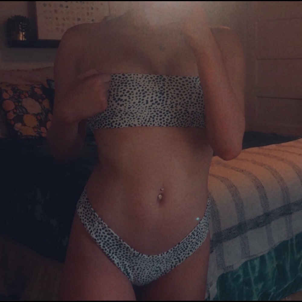Trendy ZAFUL bikini set!!